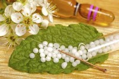 Dr. Fekete Csilla homeopata, reumatológus, akupunktőr